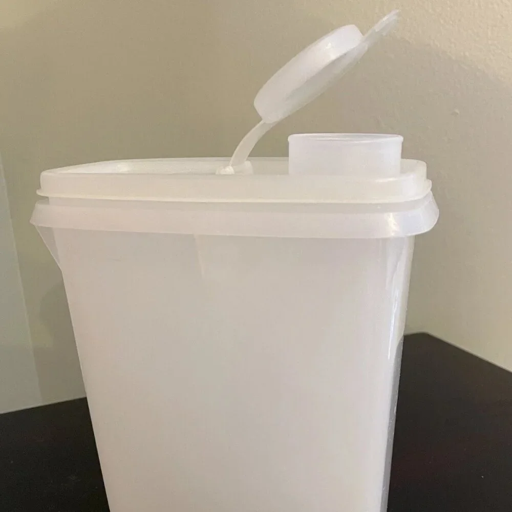 Vintage Tupperware Junior Store N Pour cereal 499 and Lid 509 Sheer 1 quart